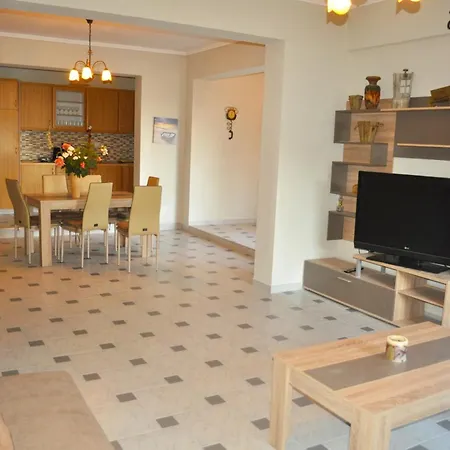 Kontogialos Pool Pelekas