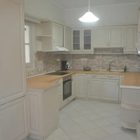 Kontogialos Pool Apartman *